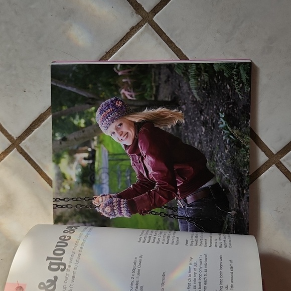 I love crochet book 25 projects Patterns - Picture 2 of 4